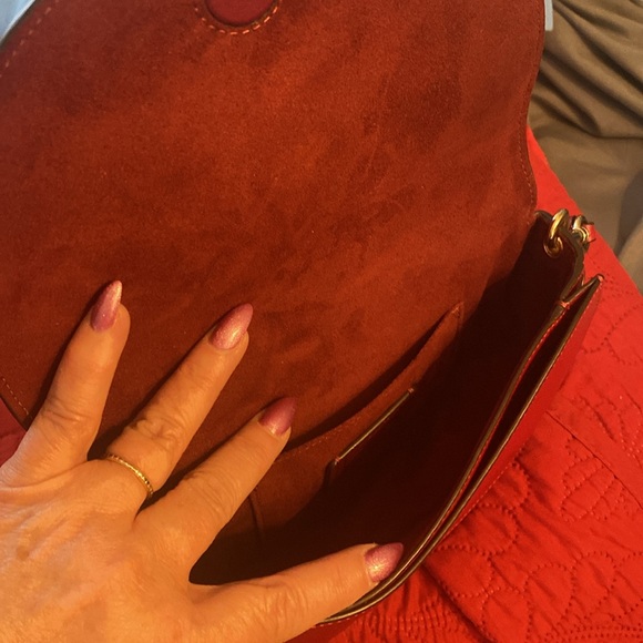 Coach - Picture 4 of 8